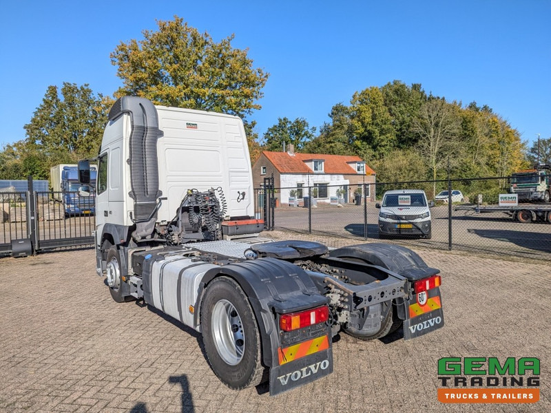 Volvo FM410 4x2 Euro5 FM410 4x2 Globetrotter Euro5 - Automaat - 534.000KM - ADR / PTO Prep - Belgium Truck (T1556) - Тягач: фото 4 Volvo FM410 4x2 Euro5 FM410 4x2 Globetrotter Euro5 - Automaat - 534.000KM - ADR / PTO Prep - Belgium Truck (T1556) - Тягач: фото 4