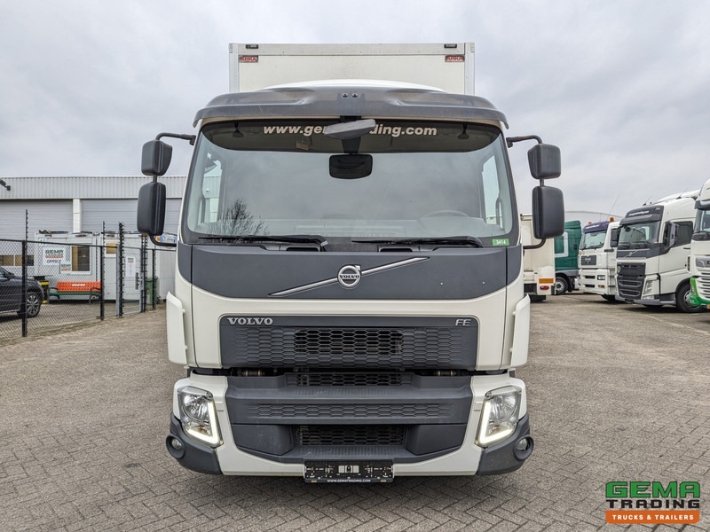 Вантажівка з закритим кузовом Volvo FE320 4x2 Dagcab Euro6 - Gesloten Opbouw 7.6m + Laadklep 2000KG - ZijDeuren - VolledigLuchtgeveerd: фото 9