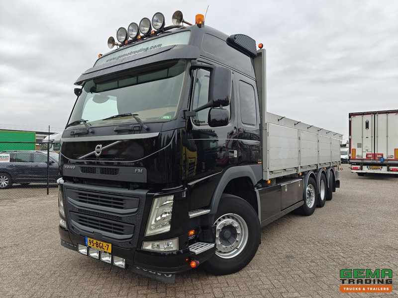 Volvo FM500 8x2/6 Globetrotter Euro6B - Open Laadbak 7.3M - HH Vloer - Alu Zijborden - Stuur/LiftAssen - Бортова вантажівка/ Платформа: фото 1 Volvo FM500 8x2/6 Globetrotter Euro6B - Open Laadbak 7.3M - HH Vloer - Alu Zijborden - Stuur/LiftAssen - Бортова вантажівка/ Платформа: фото 1