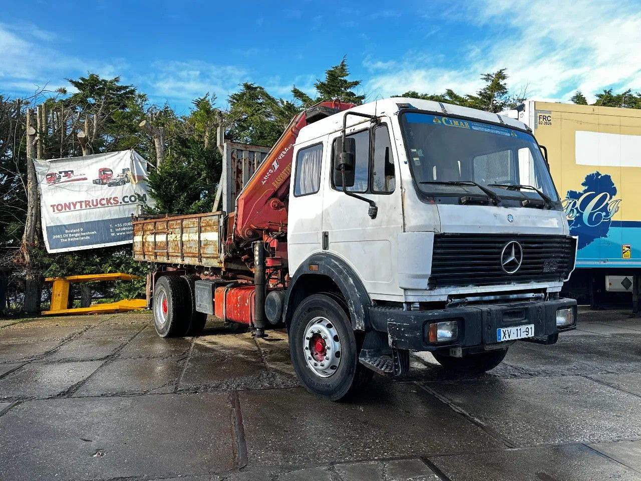 Mercedes-Benz SK 1935 V8 4X2 Tipper Spring/Spring AMCO V825 9T Mercedes-Benz SK 1935 V8 4X2 Tipper Spring/Spring AMCO V825 9T - Самоскид вантажівка, Вантажівка з маніпулятором: фото 1 Mercedes-Benz SK 1935 V8 4X2 Tipper Spring/Spring AMCO V825 9T Mercedes-Benz SK 1935 V8 4X2 Tipper Spring/Spring AMCO V825 9T - Самоскид вантажівка, Вантажівка з маніпулятором: фото 1