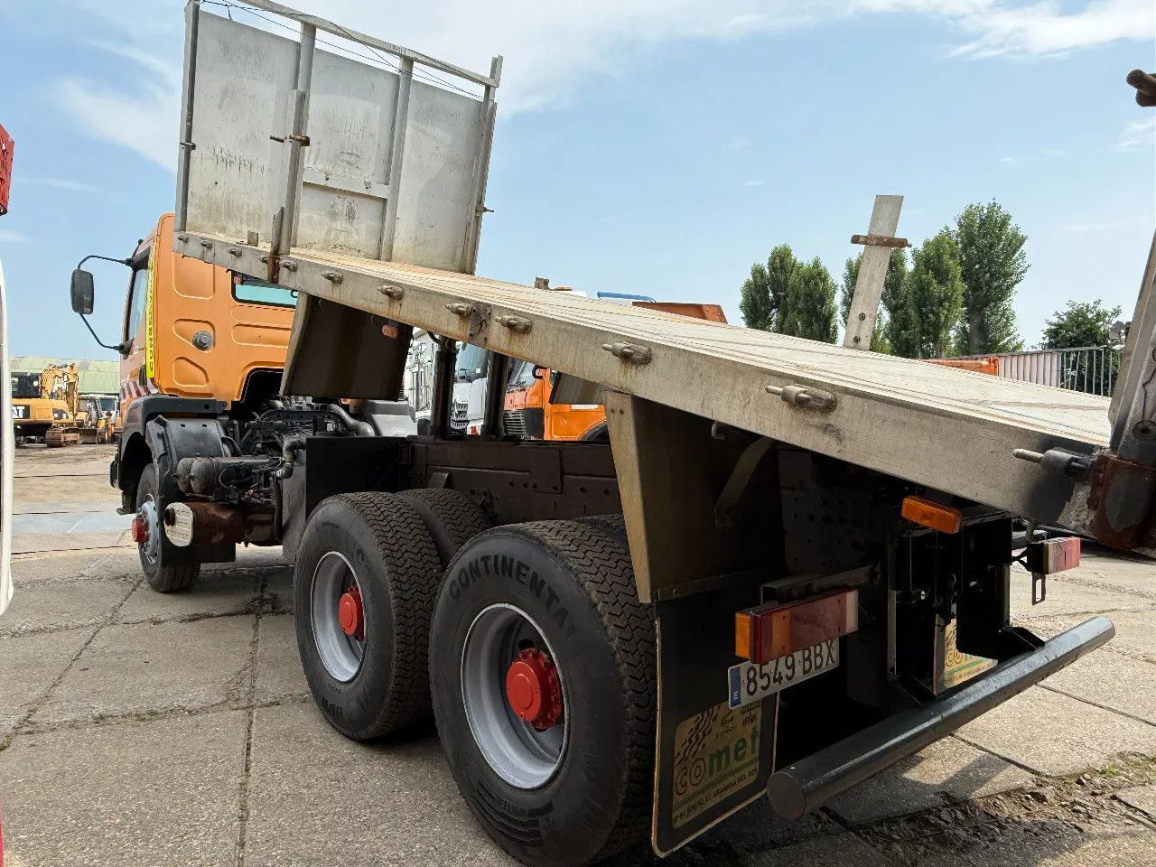 Renault Kerax 400 6X6 Tipper Spring/spring ZF Man Gear E - Самоскид вантажівка: фото 3 Renault Kerax 400 6X6 Tipper Spring/spring ZF Man Gear E - Самоскид вантажівка: фото 3