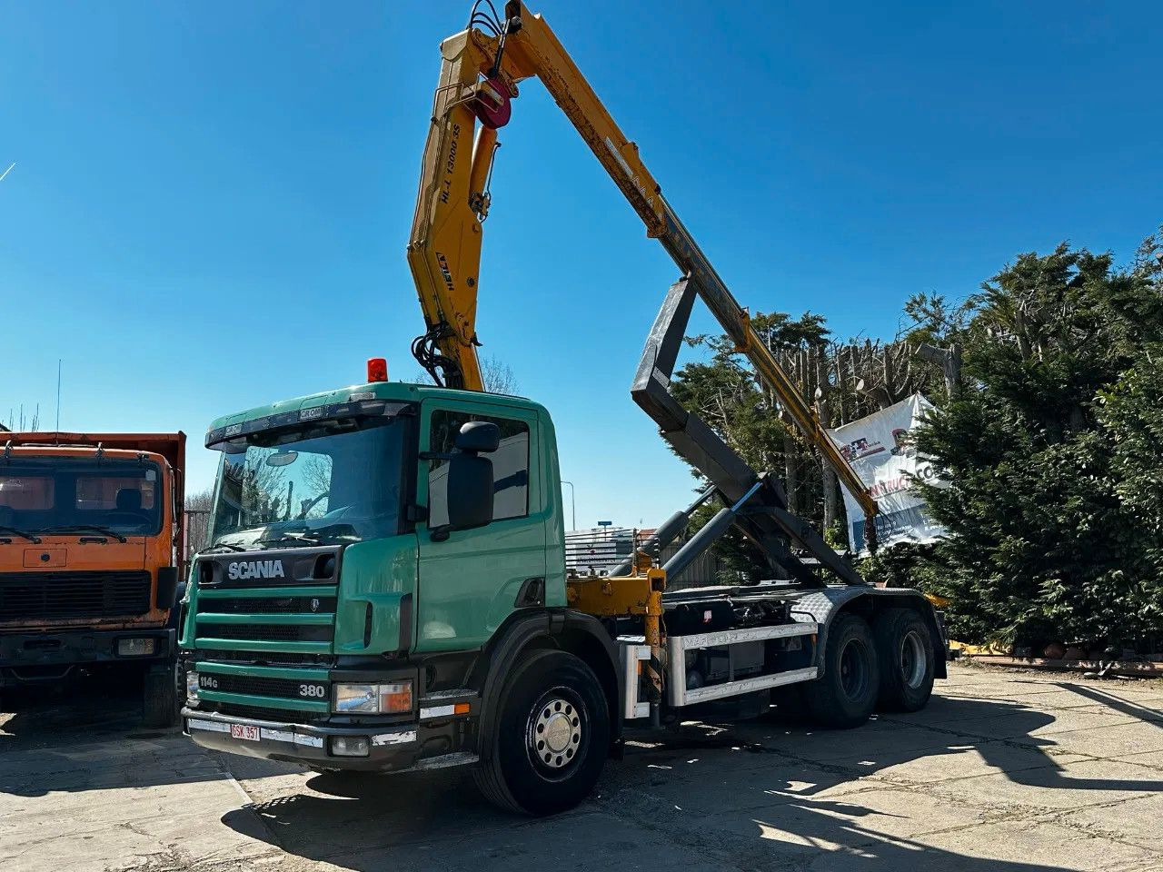 Scania P114-380 6X2 Ampirol + Heila 13000 5T Crane Manu - Контейнеровоз/ Змінний кузов вантажівка: фото 2 Scania P114-380 6X2 Ampirol + Heila 13000 5T Crane Manu - Контейнеровоз/ Змінний кузов вантажівка: фото 2