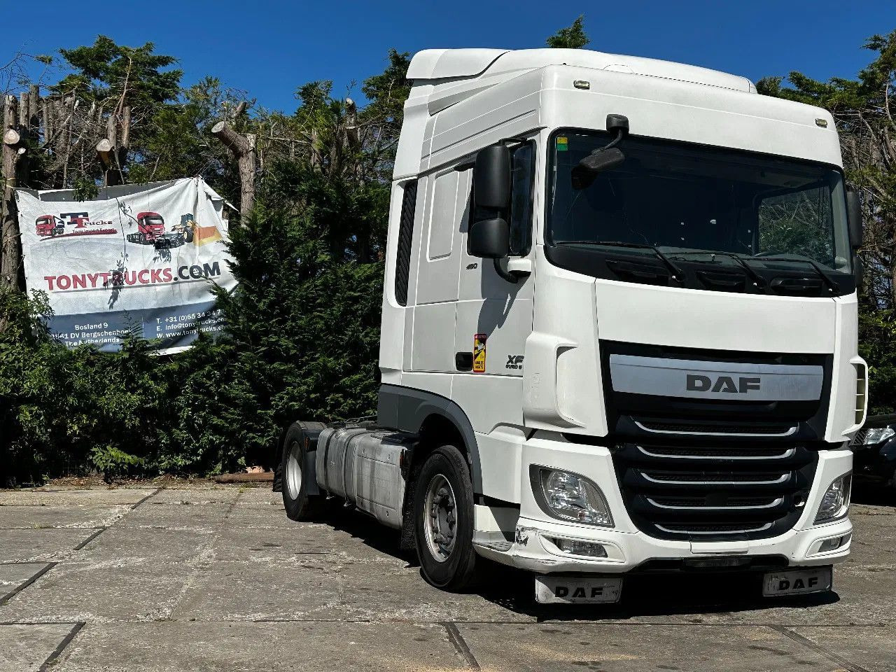 DAF XF 460 4X2 Tractor-unit Spring/Air ACC Retarder DAF XF 460 4X2 Tractor-unit Spring/Air ACC Retarder - Тягач: фото 1 DAF XF 460 4X2 Tractor-unit Spring/Air ACC Retarder DAF XF 460 4X2 Tractor-unit Spring/Air ACC Retarder - Тягач: фото 1