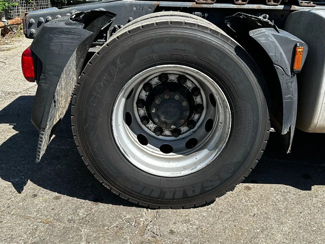 DAF XF 460 4X2 Tractor-unit Spring/Air Retarder ACC DAF XF 460 4X2 Tractor-unit Spring/Air Retarder ACC - Тягач: фото 5 DAF XF 460 4X2 Tractor-unit Spring/Air Retarder ACC DAF XF 460 4X2 Tractor-unit Spring/Air Retarder ACC - Тягач: фото 5