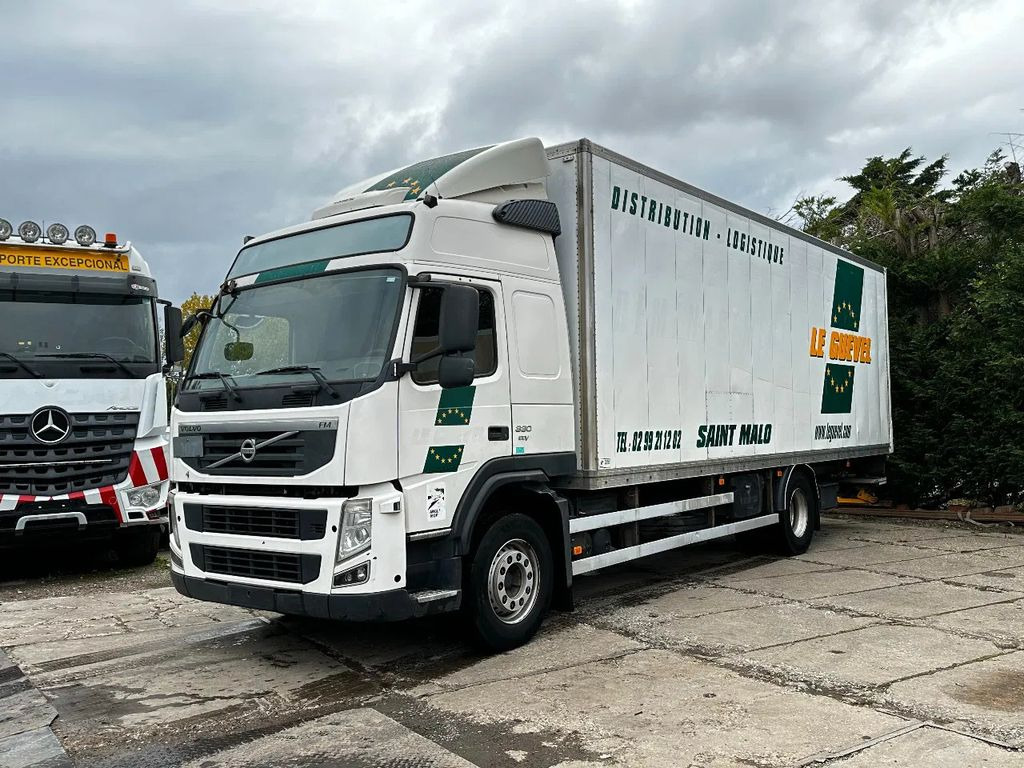 Volvo FM 330 4X2 BOX Spring/Air EURO5 Double Airco Ret - Вантажівка з закритим кузовом: фото 2 Volvo FM 330 4X2 BOX Spring/Air EURO5 Double Airco Ret - Вантажівка з закритим кузовом: фото 2