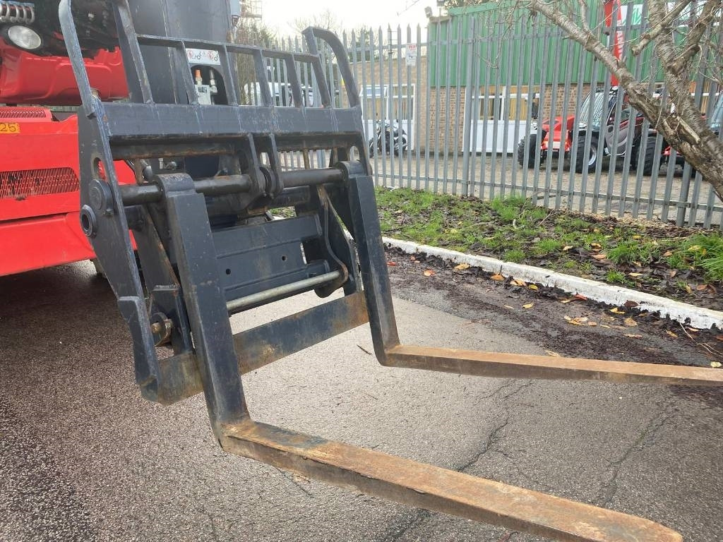 Навантажувач телескопічний Manitou MRT2550: фото 20 Навантажувач телескопічний Manitou MRT2550: фото 20