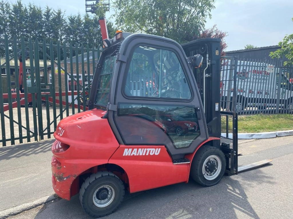 Manitou Mi25D - Дизельний навантажувач: фото 1 Manitou Mi25D - Дизельний навантажувач: фото 1