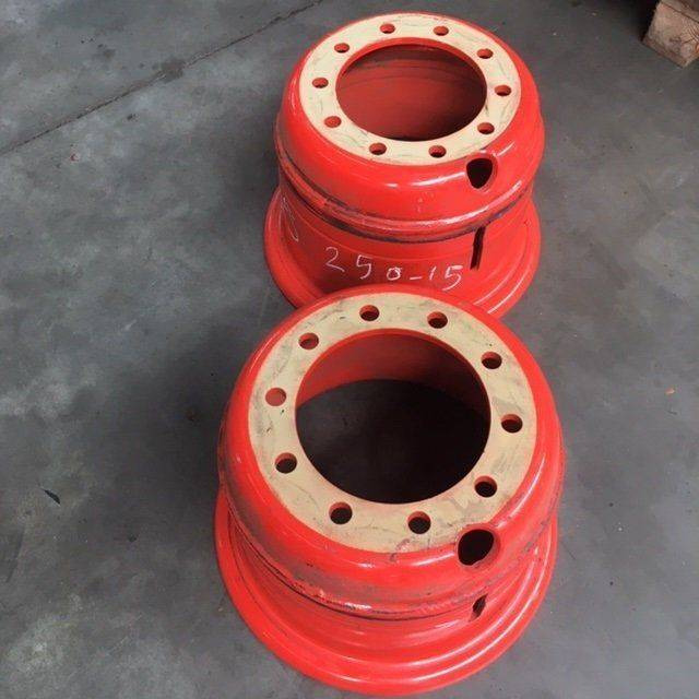 2 Rims For Linde H40-50 series 394. - Колісний диск в категорії Вантажно-розвантажувальна техніка: фото 2 2 Rims For Linde H40-50 series 394. - Колісний диск в категорії Вантажно-розвантажувальна техніка: фото 2