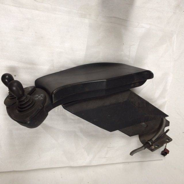 Armrest for Linde / 335-02/ - Електрична система в категорії Вантажно-розвантажувальна техніка: фото 2 Armrest for Linde / 335-02/ - Електрична система в категорії Вантажно-розвантажувальна техніка: фото 2