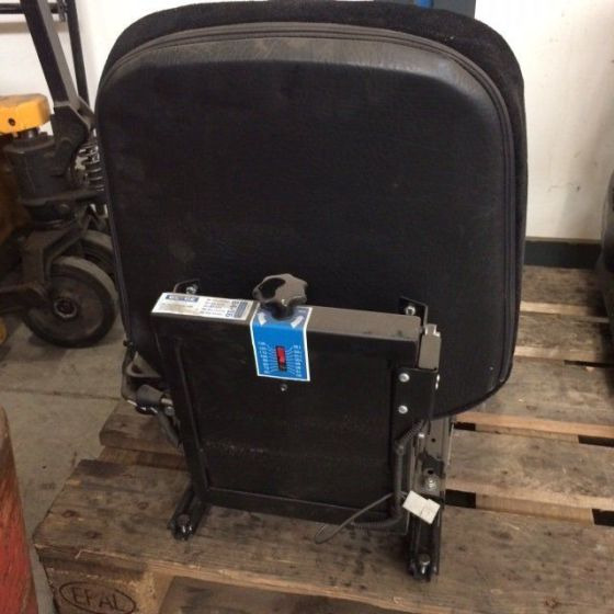 BE-GE Seat for Atlet X 160 STFVHJN 40 - Сидіння в категорії Вантажно-розвантажувальна техніка: фото 4 BE-GE Seat for Atlet X 160 STFVHJN 40 - Сидіння в категорії Вантажно-розвантажувальна техніка: фото 4