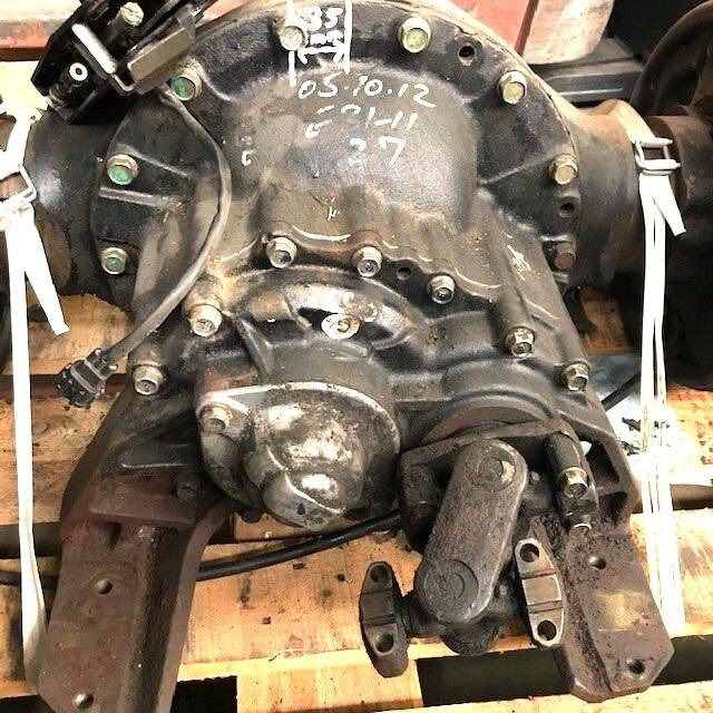 Complete front axle for Caterpillar - Вісь та запчастини в категорії Вантажно-розвантажувальна техніка: фото 2 Complete front axle for Caterpillar - Вісь та запчастини в категорії Вантажно-розвантажувальна техніка: фото 2