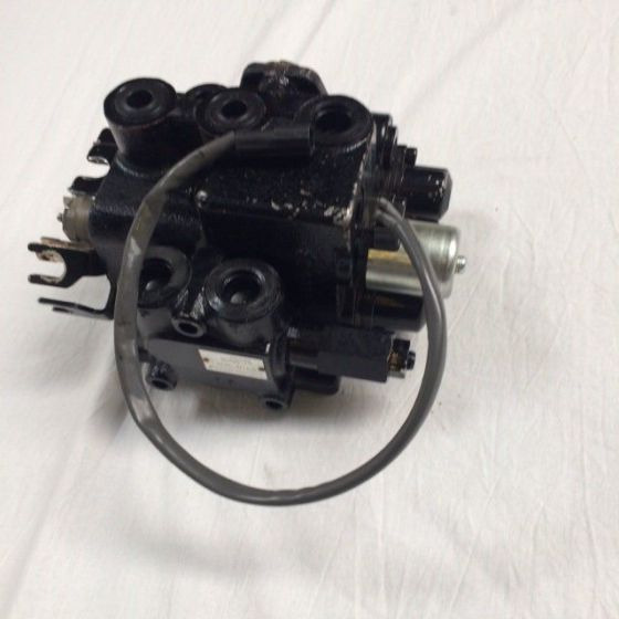 Hydraulic control valve for Caterpillar / Mitsubishi - Гідравлічний клапан в категорії Вантажно-розвантажувальна техніка: фото 5 Hydraulic control valve for Caterpillar / Mitsubishi - Гідравлічний клапан в категорії Вантажно-розвантажувальна техніка: фото 5