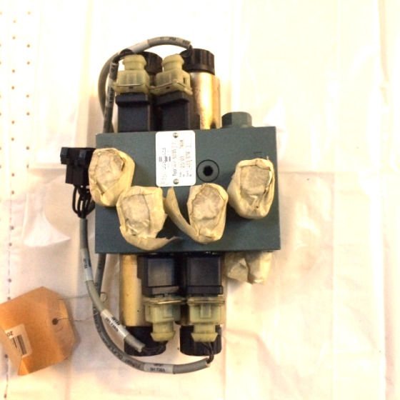 Hydraulic control valve for Still - Гідравлічний клапан в категорії Вантажно-розвантажувальна техніка: фото 1 Hydraulic control valve for Still - Гідравлічний клапан в категорії Вантажно-розвантажувальна техніка: фото 1