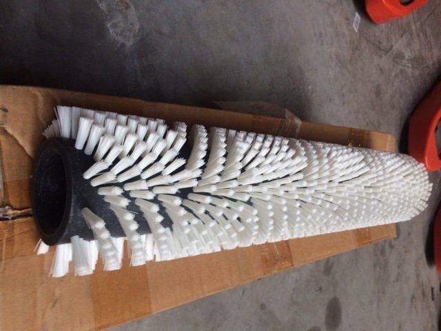 Kärcher Brush Roller white - Щітка дорожня в категорії Обладнання для клінінгу: фото 2 Kärcher Brush Roller white - Щітка дорожня в категорії Обладнання для клінінгу: фото 2