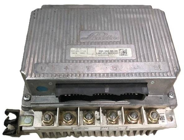 LAC-06/32CC01 Controller - Електрична система в категорії Вантажно-розвантажувальна техніка: фото 1 LAC-06/32CC01 Controller - Електрична система в категорії Вантажно-розвантажувальна техніка: фото 1