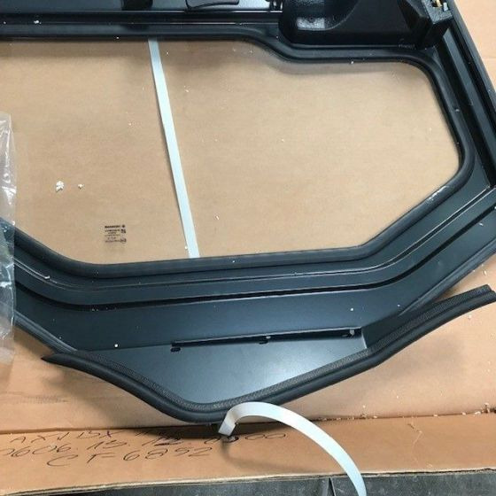 Left door for Komatsu - Двері та запчастини в категорії Вантажно-розвантажувальна техніка: фото 1 Left door for Komatsu - Двері та запчастини в категорії Вантажно-розвантажувальна техніка: фото 1