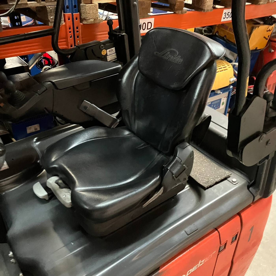 Linde E16 (386-02) EVO - Електронавантажувач: фото 2 Linde E16 (386-02) EVO - Електронавантажувач: фото 2