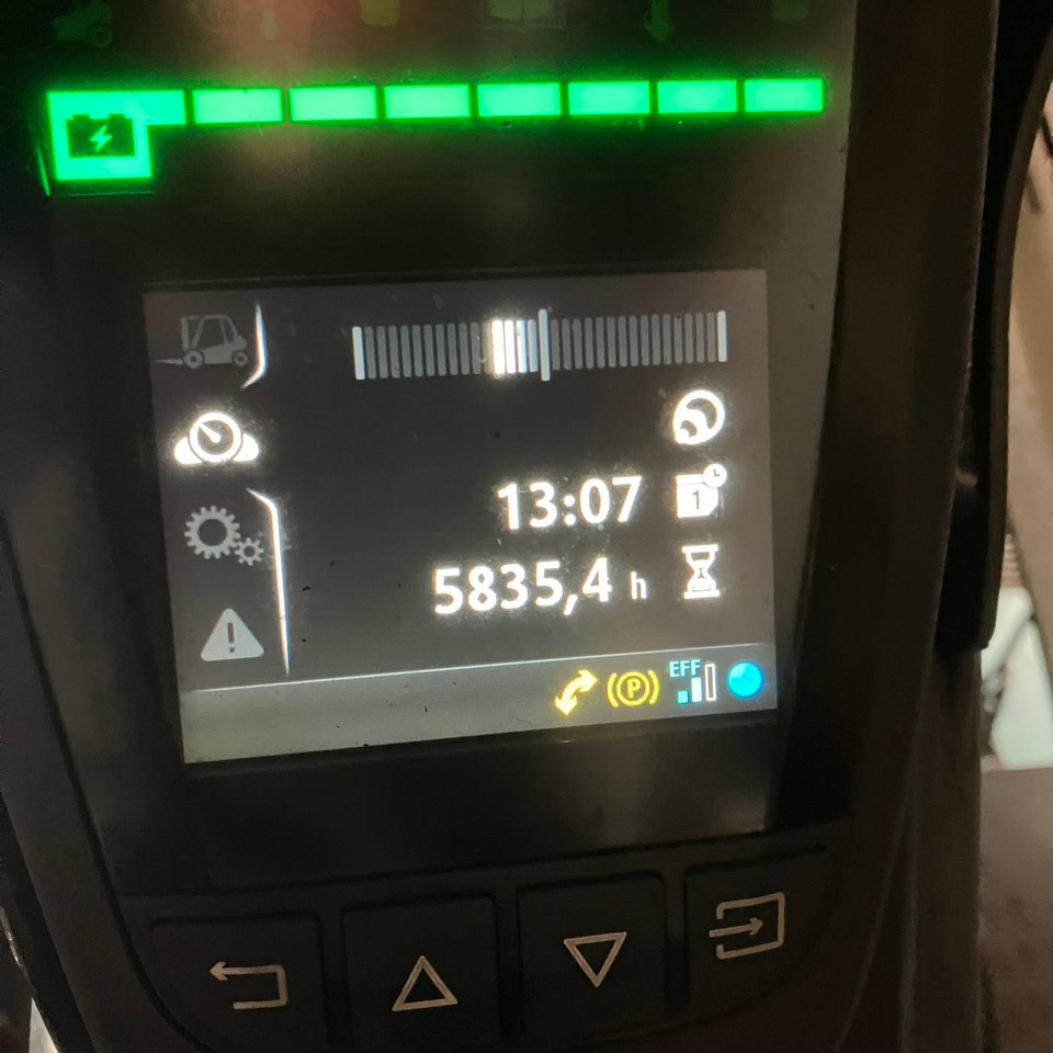 Linde E16 (386-02) EVO - Електронавантажувач: фото 3 Linde E16 (386-02) EVO - Електронавантажувач: фото 3