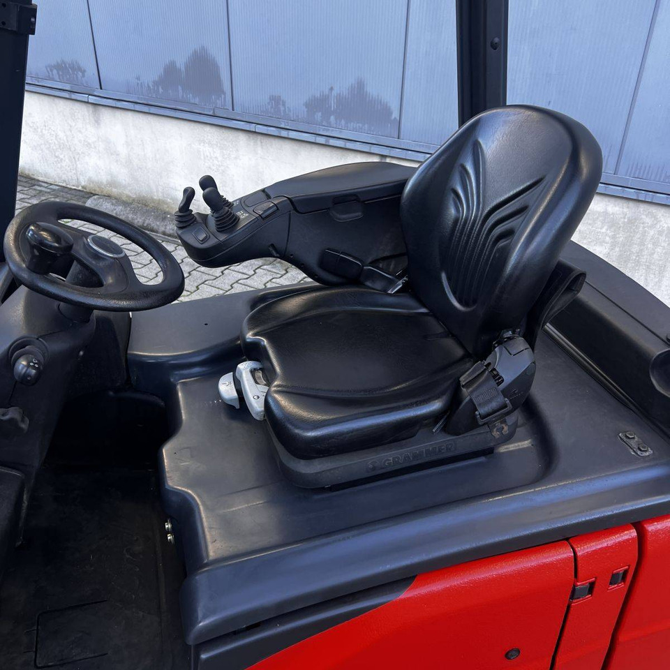 Linde E18 (386-02) EVO - Електронавантажувач: фото 3 Linde E18 (386-02) EVO - Електронавантажувач: фото 3