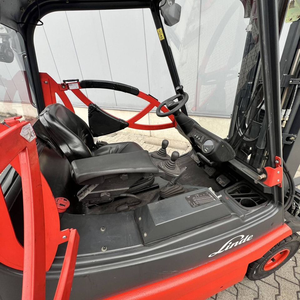 Linde E25S (336-03) - Електронавантажувач: фото 4 Linde E25S (336-03) - Електронавантажувач: фото 4