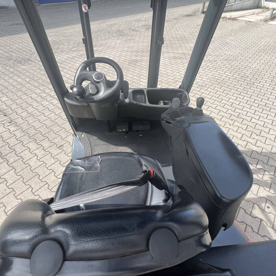Linde H18T (391-02) EVO - Газовий навантажувач: фото 5 Linde H18T (391-02) EVO - Газовий навантажувач: фото 5