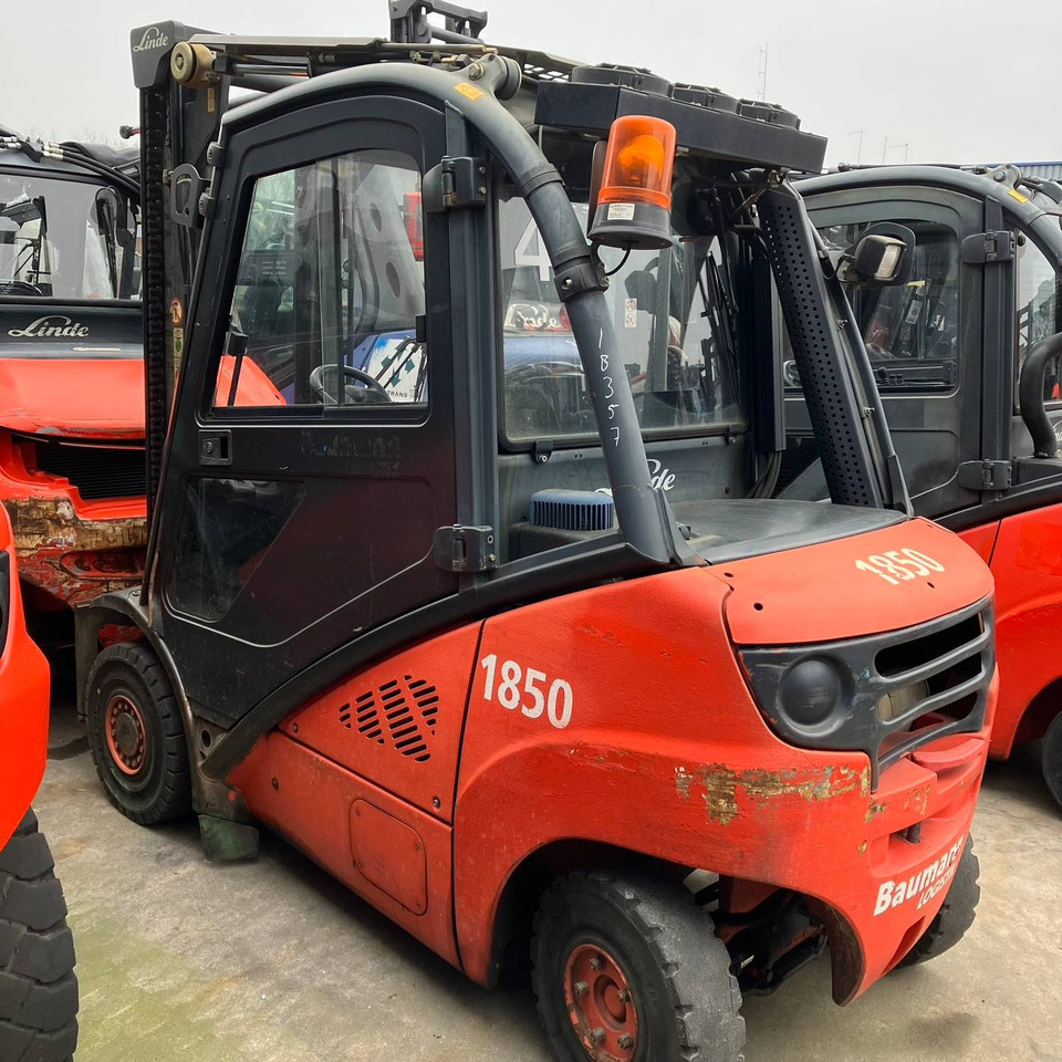 Linde H25D (392) - Дизельний навантажувач: фото 1 Linde H25D (392) - Дизельний навантажувач: фото 1