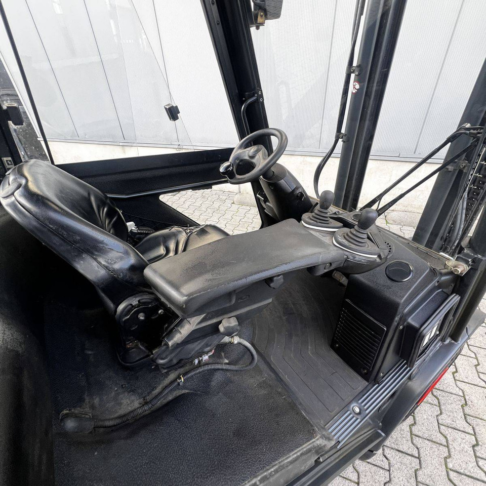 Linde H25D (392) - Дизельний навантажувач: фото 5 Linde H25D (392) - Дизельний навантажувач: фото 5