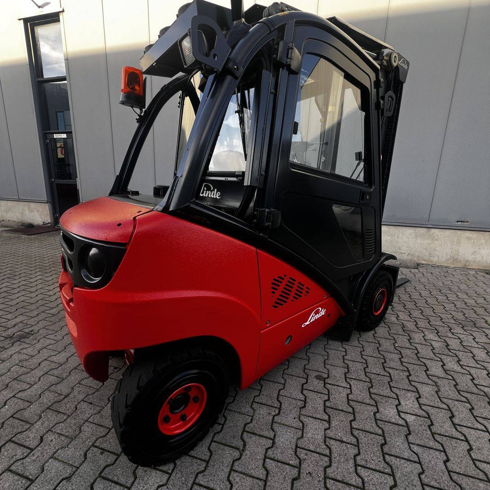 Linde H25D (392) - Дизельний навантажувач: фото 2 Linde H25D (392) - Дизельний навантажувач: фото 2