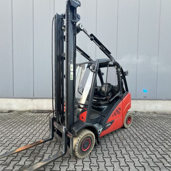 Linde H25T-02 (393) EVO - Газовий навантажувач: фото 1 Linde H25T-02 (393) EVO - Газовий навантажувач: фото 1
