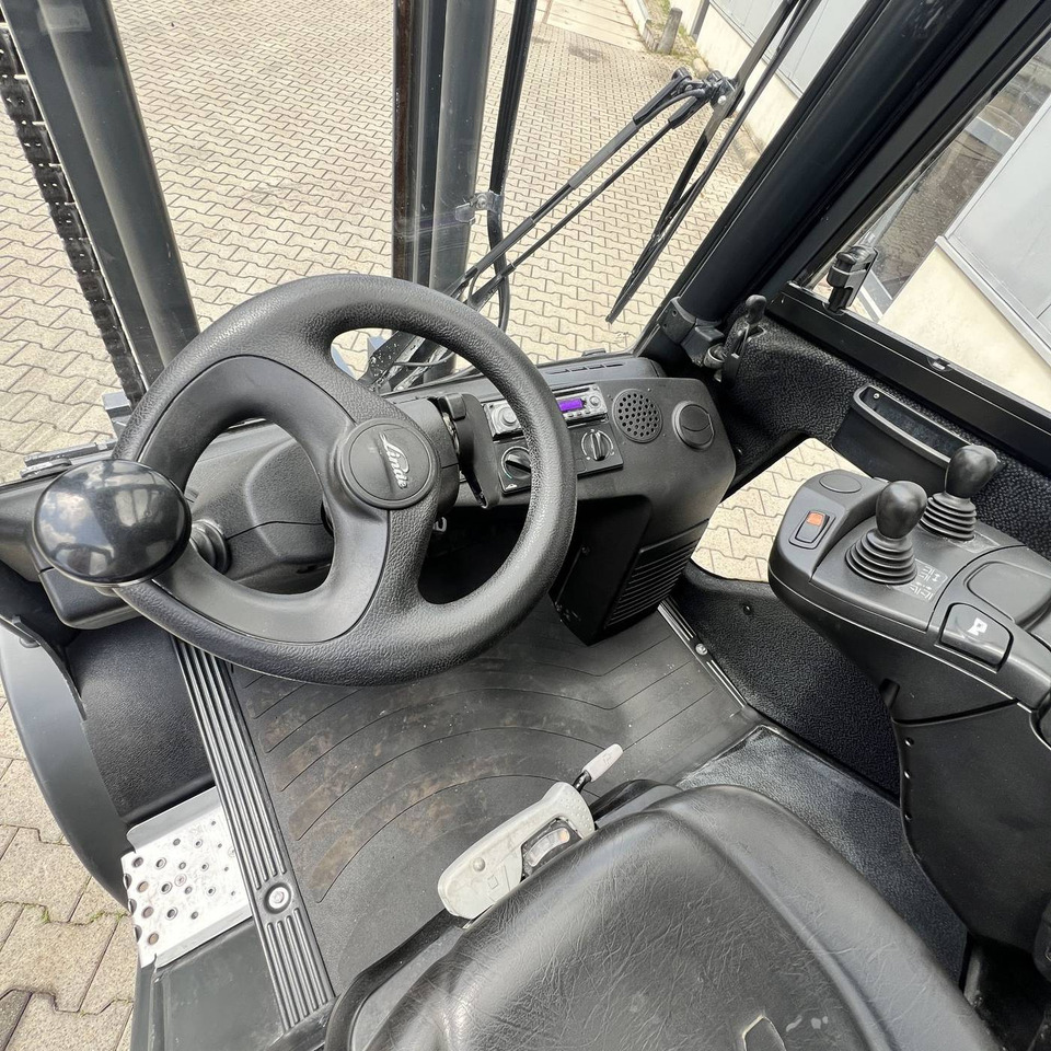 Дизельний навантажувач Linde H30D (393-02) EVO: фото 8