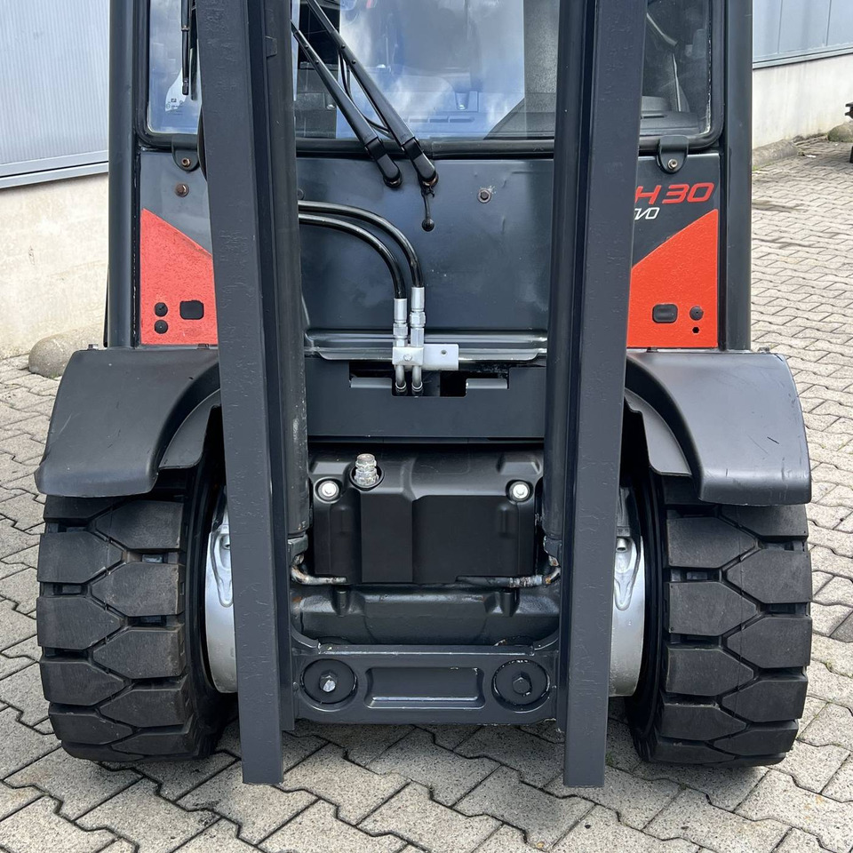 Дизельний навантажувач Linde H30D (393-02) EVO: фото 11