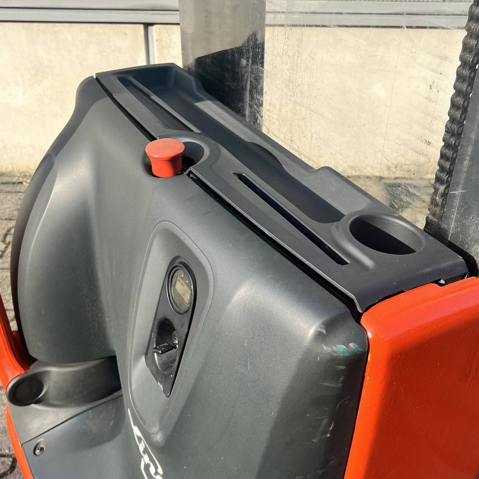 Linde L10 (1172) - Штабелер: фото 4 Linde L10 (1172) - Штабелер: фото 4