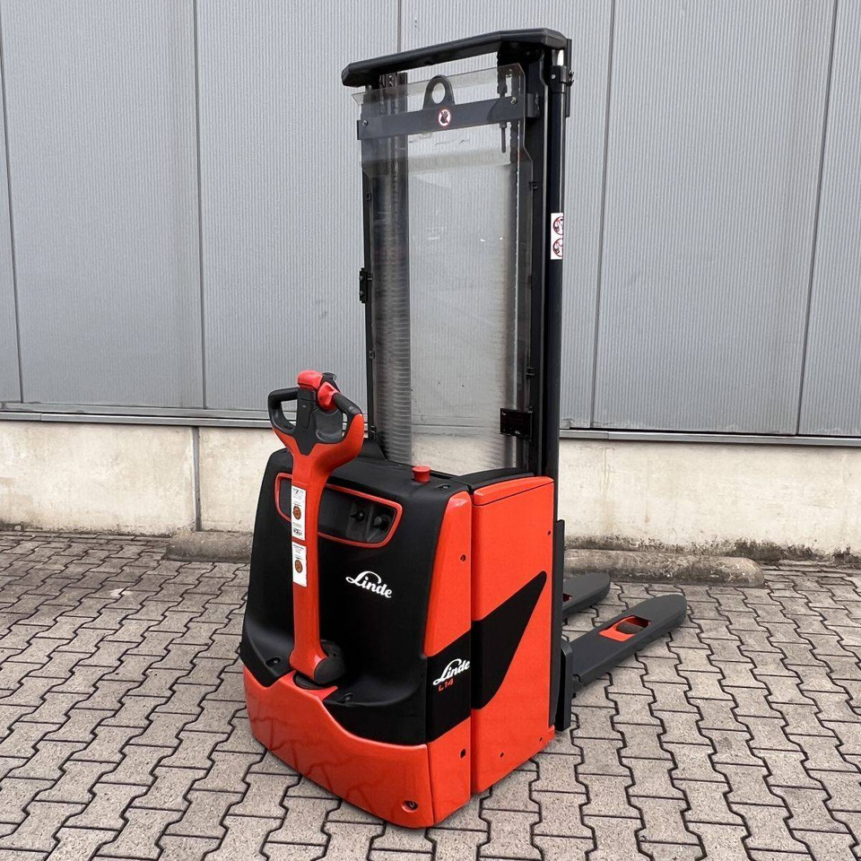 Linde L14 (1173) - Штабелер: фото 1 Linde L14 (1173) - Штабелер: фото 1