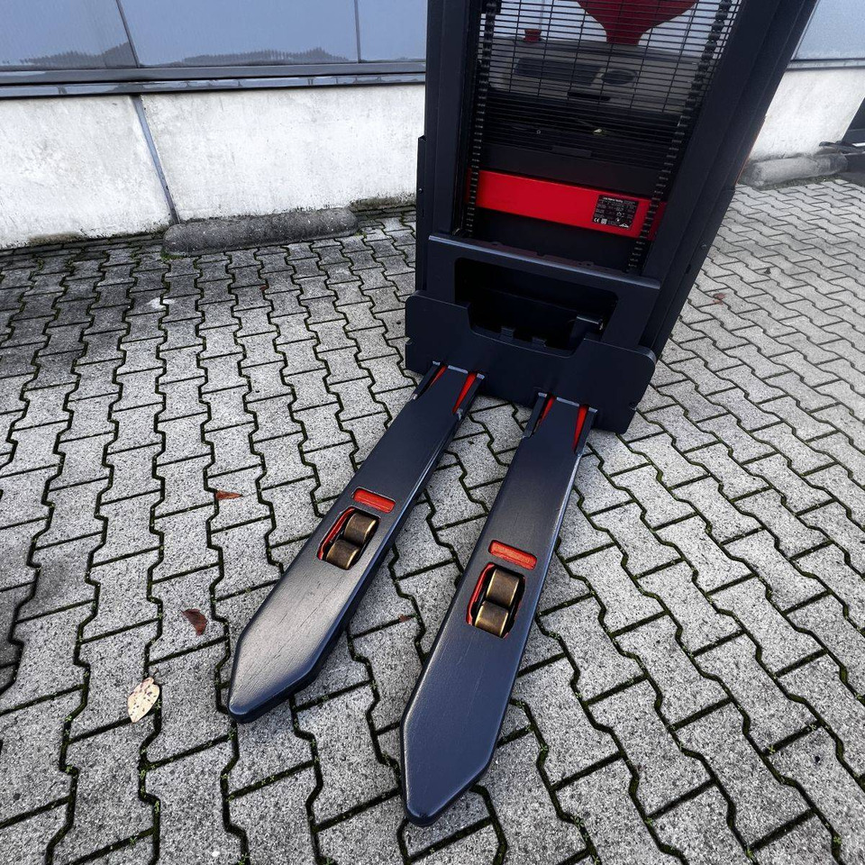 Linde L16 (1173) - Штабелер: фото 4 Linde L16 (1173) - Штабелер: фото 4