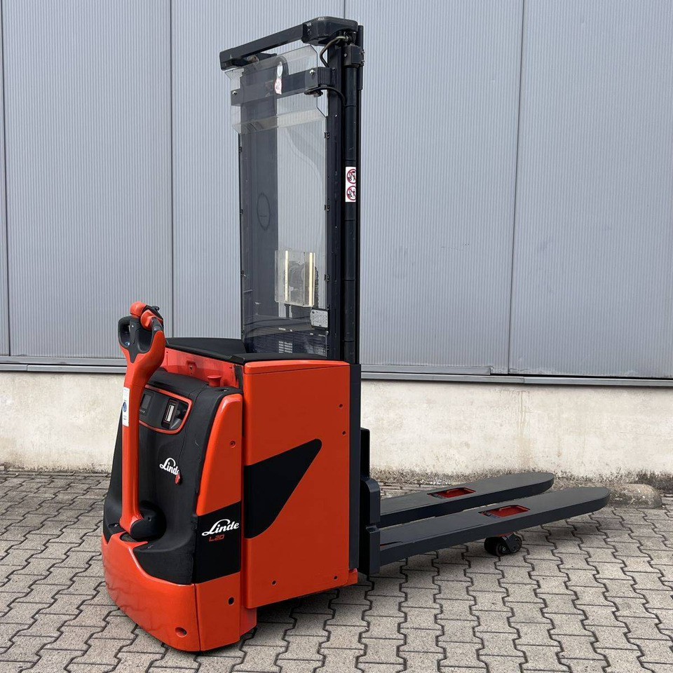 Linde L20i (1173) - Штабелер: фото 2 Linde L20i (1173) - Штабелер: фото 2