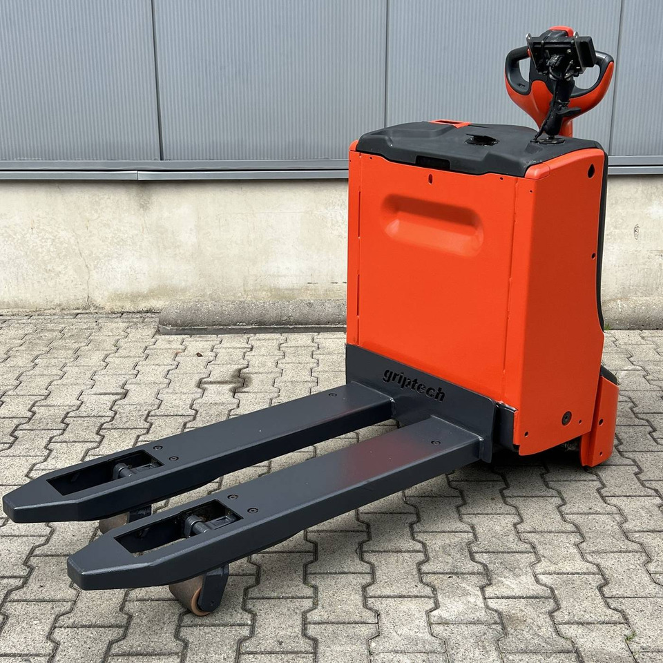 Linde T16 (1152) Scale - Візок: фото 2 Linde T16 (1152) Scale - Візок: фото 2