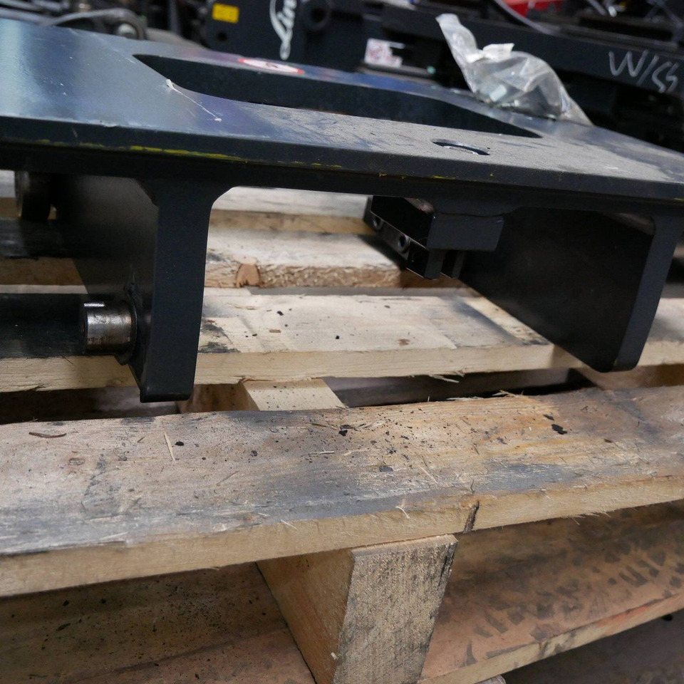 Fork carriage 610 mm - Навісне обладнання: фото 3 Fork carriage 610 mm - Навісне обладнання: фото 3