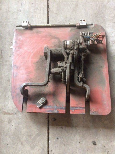 Plate floor assy for Linde R14, Series 376 - Педаль в категорії Вантажно-розвантажувальна техніка: фото 2 Plate floor assy for Linde R14, Series 376 - Педаль в категорії Вантажно-розвантажувальна техніка: фото 2