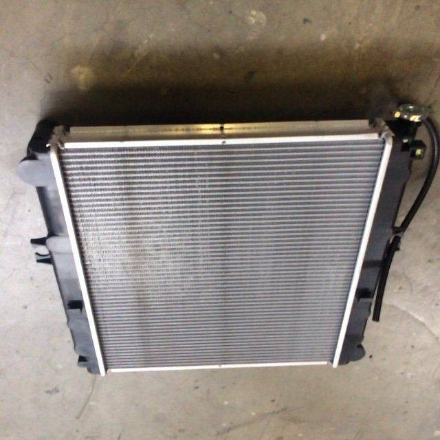 Radiator for Caterpillar - Радіатор в категорії Вантажно-розвантажувальна техніка: фото 3 Radiator for Caterpillar - Радіатор в категорії Вантажно-розвантажувальна техніка: фото 3