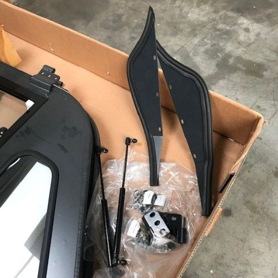 Set of right and left for Komatsu - Двері та запчастини в категорії Вантажно-розвантажувальна техніка: фото 2 Set of right and left for Komatsu - Двері та запчастини в категорії Вантажно-розвантажувальна техніка: фото 2