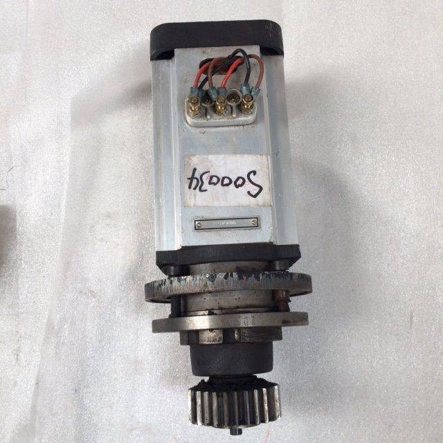 Steering motor for Caterpillar - Рульове управління в категорії Вантажно-розвантажувальна техніка: фото 2 Steering motor for Caterpillar - Рульове управління в категорії Вантажно-розвантажувальна техніка: фото 2