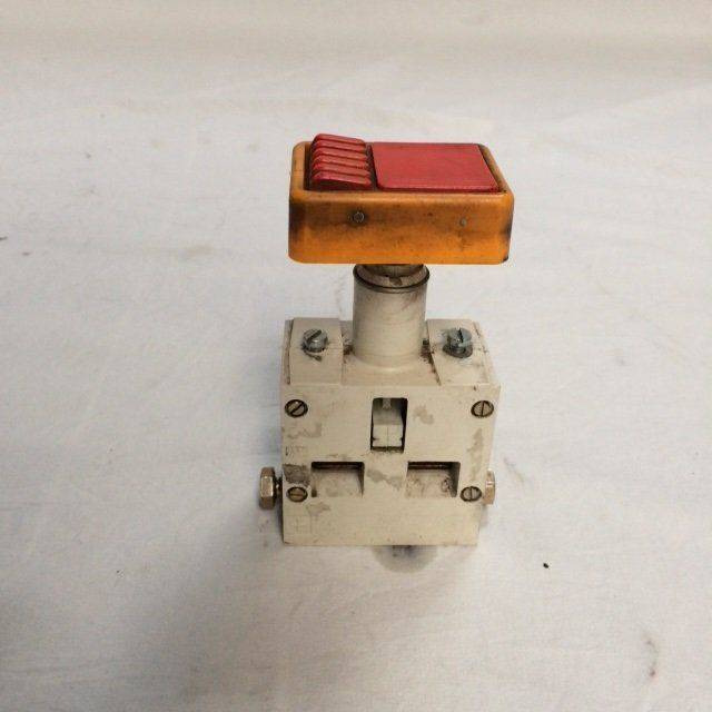 Switch , Master for Jungheinrich - Підрульовий перемикач в категорії Вантажно-розвантажувальна техніка: фото 3 Switch , Master for Jungheinrich - Підрульовий перемикач в категорії Вантажно-розвантажувальна техніка: фото 3