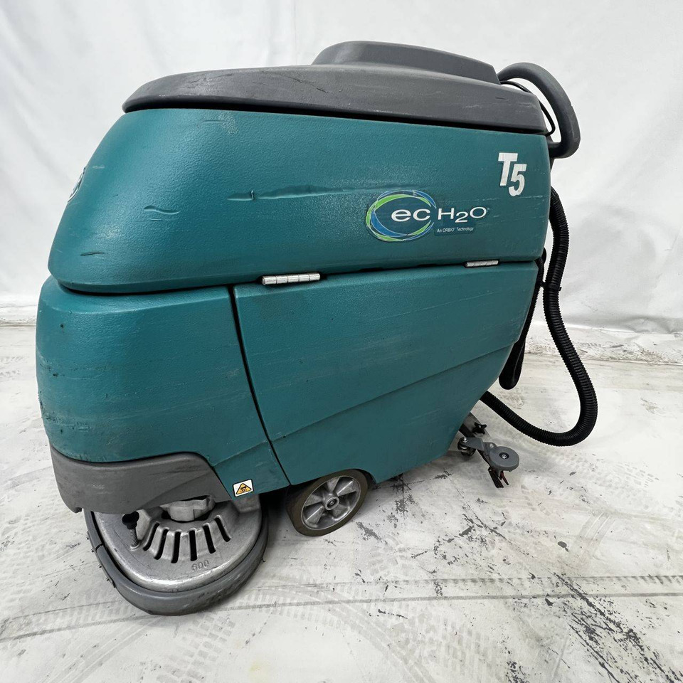 Tennant T5 - Підлогомийна машина: фото 1 Tennant T5 - Підлогомийна машина: фото 1