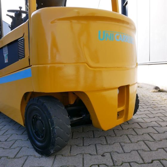 Електронавантажувач Unicarriers EH30L (G1Q2L30Q): фото 9