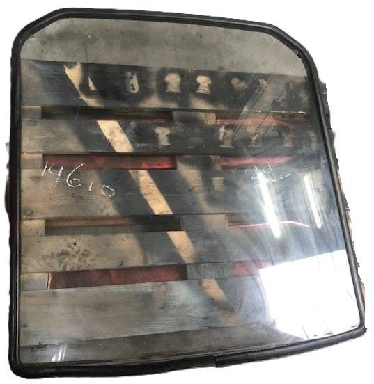 Windscreen - Скло та запчастини в категорії Вантажно-розвантажувальна техніка: фото 2 Windscreen - Скло та запчастини в категорії Вантажно-розвантажувальна техніка: фото 2
