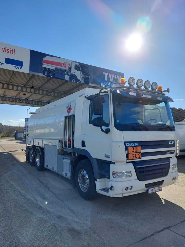 Вантажівка цистерна DAF FAN CF85: фото 6 Вантажівка цистерна DAF FAN CF85: фото 6