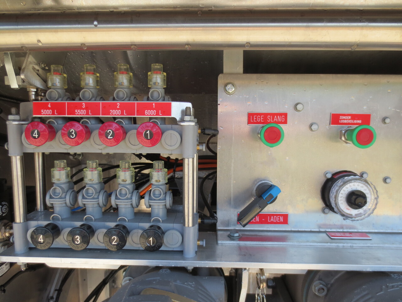 SCANIA G370 - Вантажівка цистерна: фото 2 SCANIA G370 - Вантажівка цистерна: фото 2