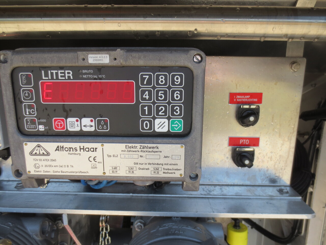 SCANIA G370 - Вантажівка цистерна: фото 3 SCANIA G370 - Вантажівка цистерна: фото 3