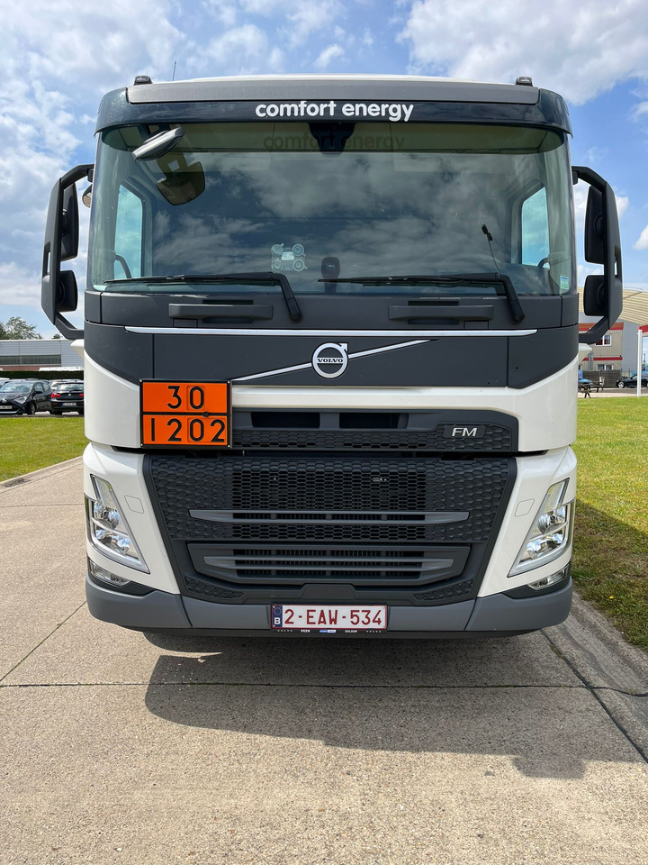 VOLVO FM - Вантажівка цистерна: фото 4 VOLVO FM - Вантажівка цистерна: фото 4