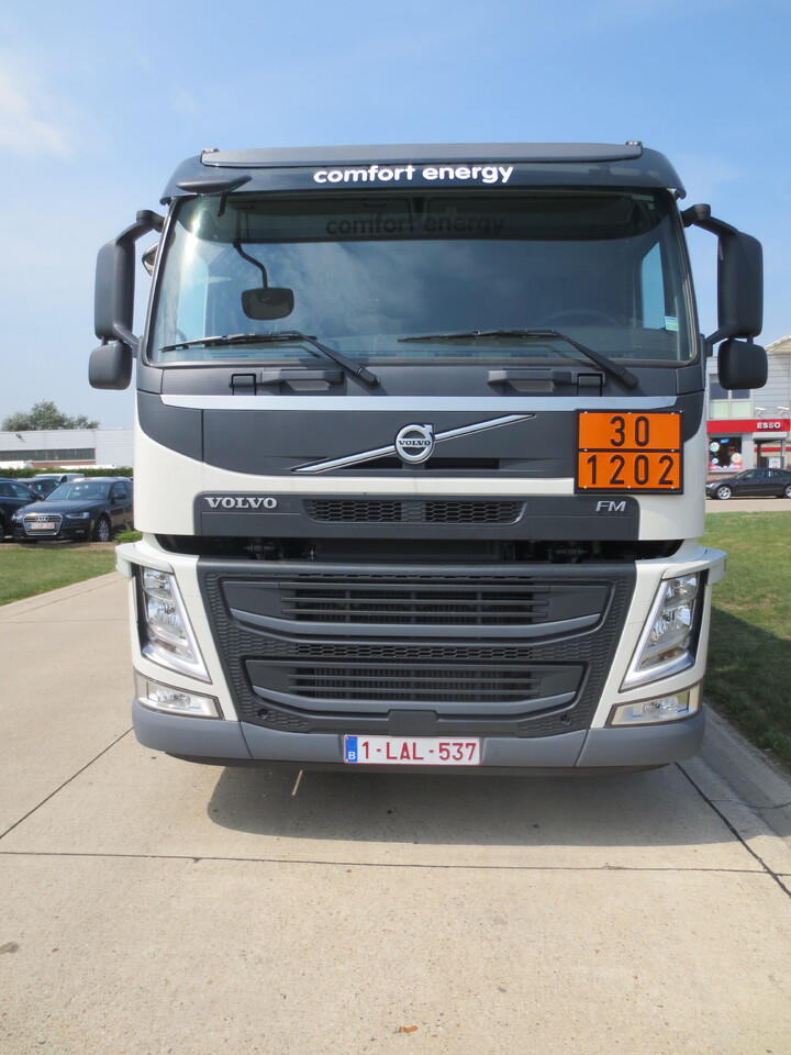 Volvo FM - Вантажівка цистерна: фото 2 Volvo FM - Вантажівка цистерна: фото 2